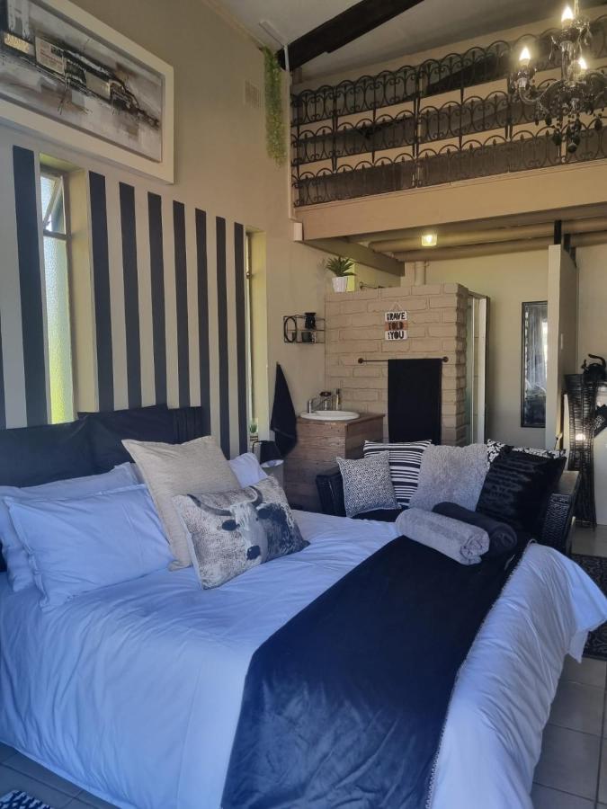 Angel 8 Airbnb Apartment 2 로버슨 외부 사진